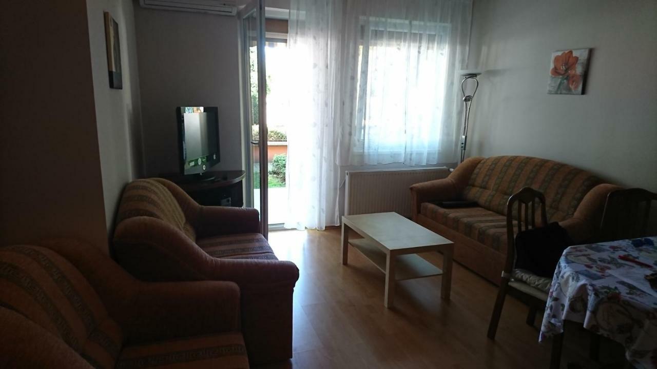 Villa Palazzo Apartments Siófok Esterno foto